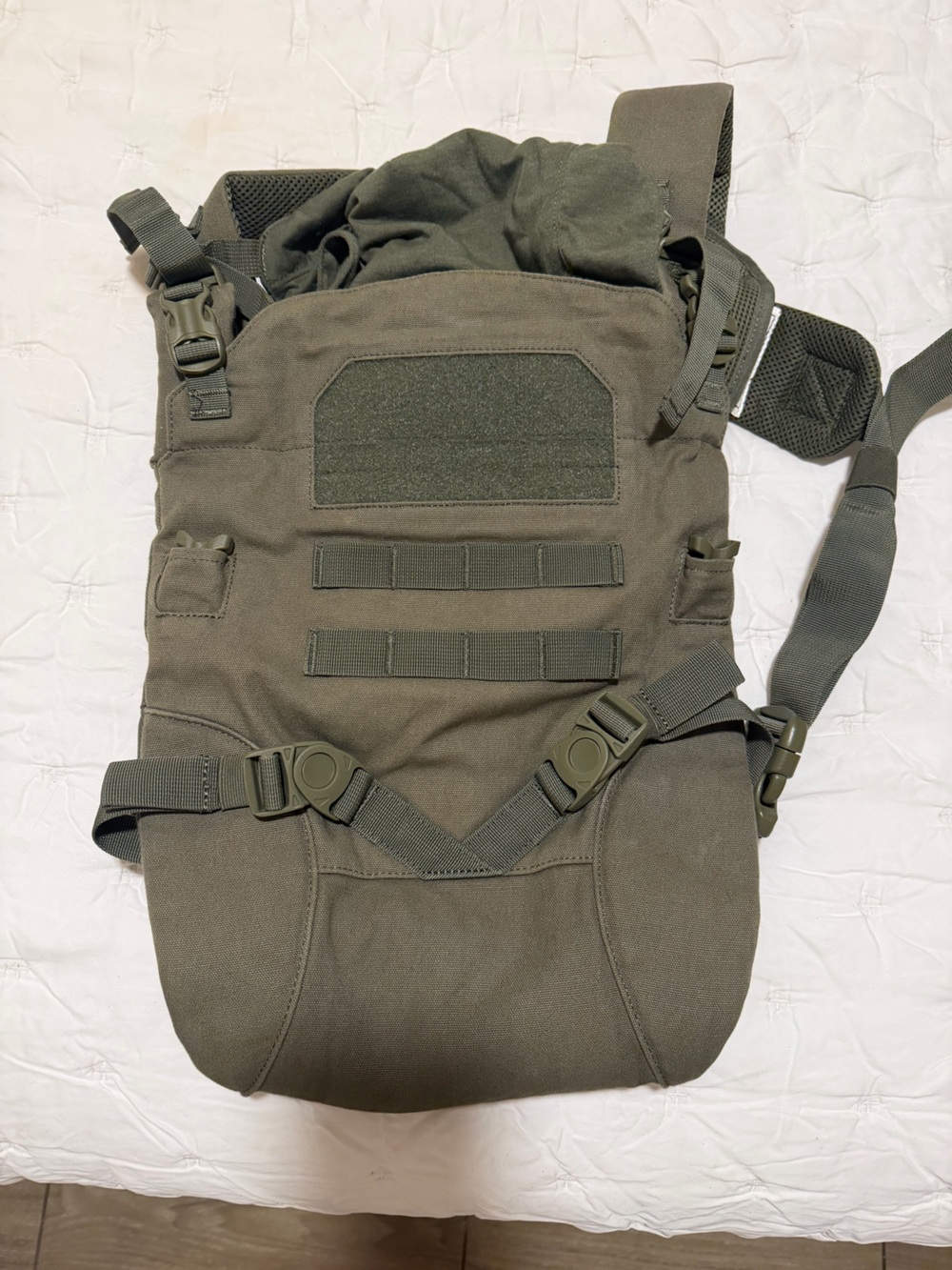 Military-Style Olive Green Tactical carrier